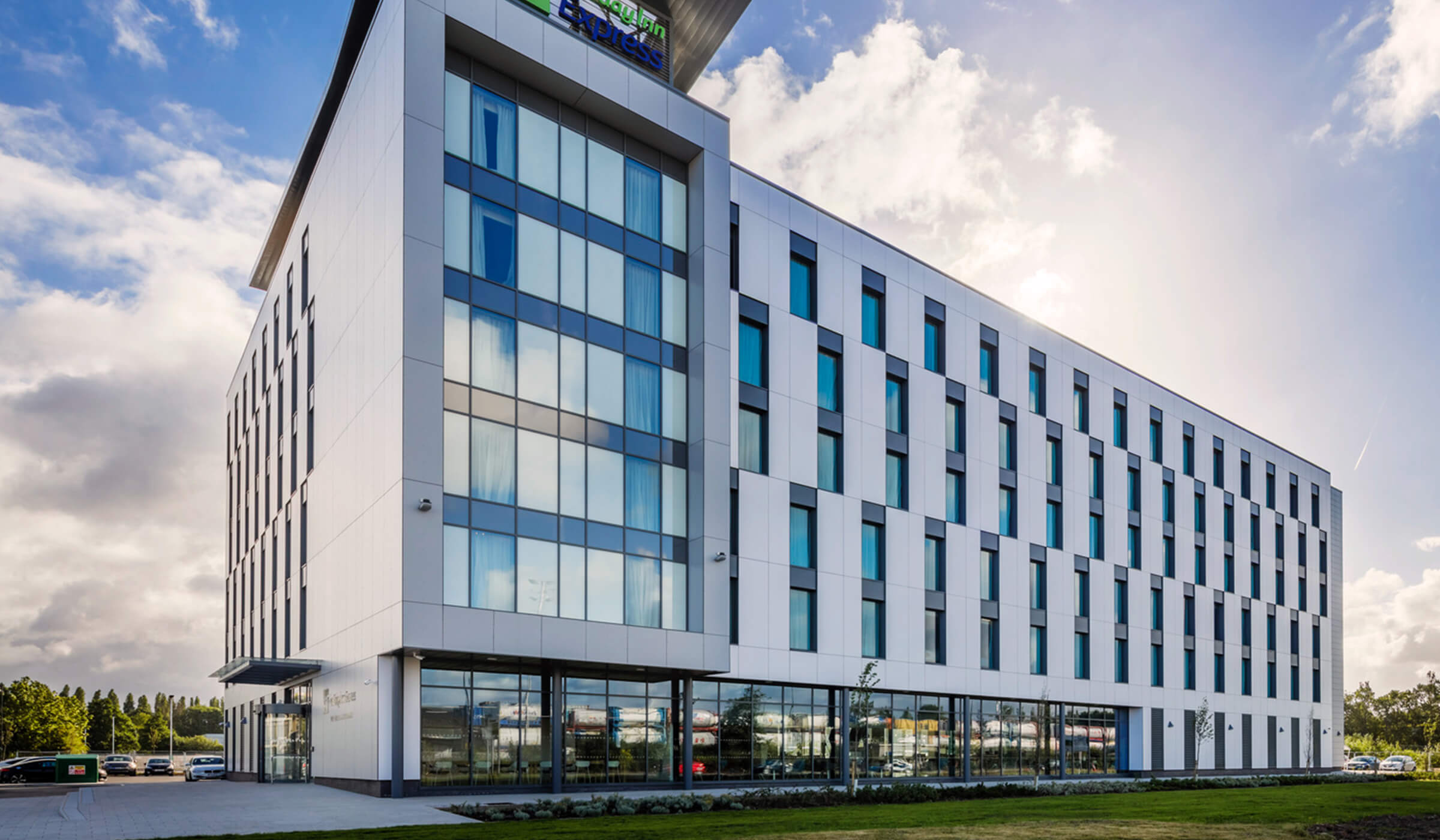 Greenbuilt WA Project: Holiday Inn, Trafford